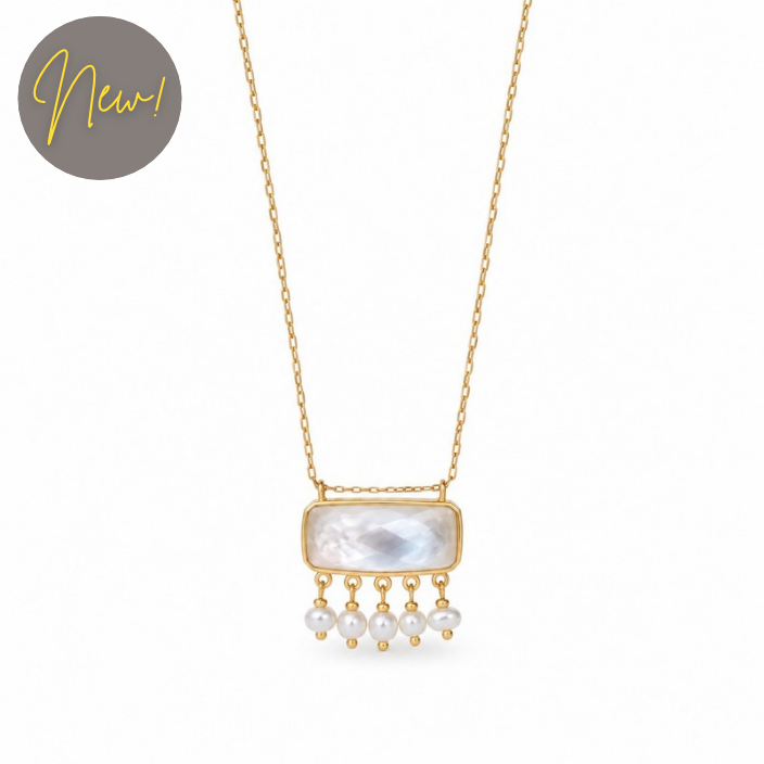 Selene Pendant Necklace